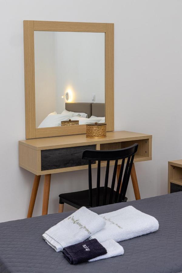 White Holidays Project Downtown Tinos Luaran gambar