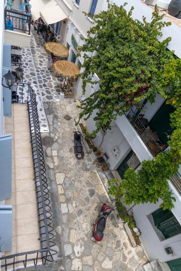 White Holidays Project Downtown Tinos Luaran gambar