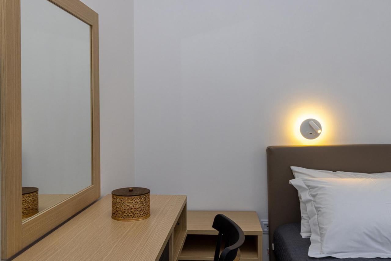 White Holidays Project Downtown Tinos Luaran gambar