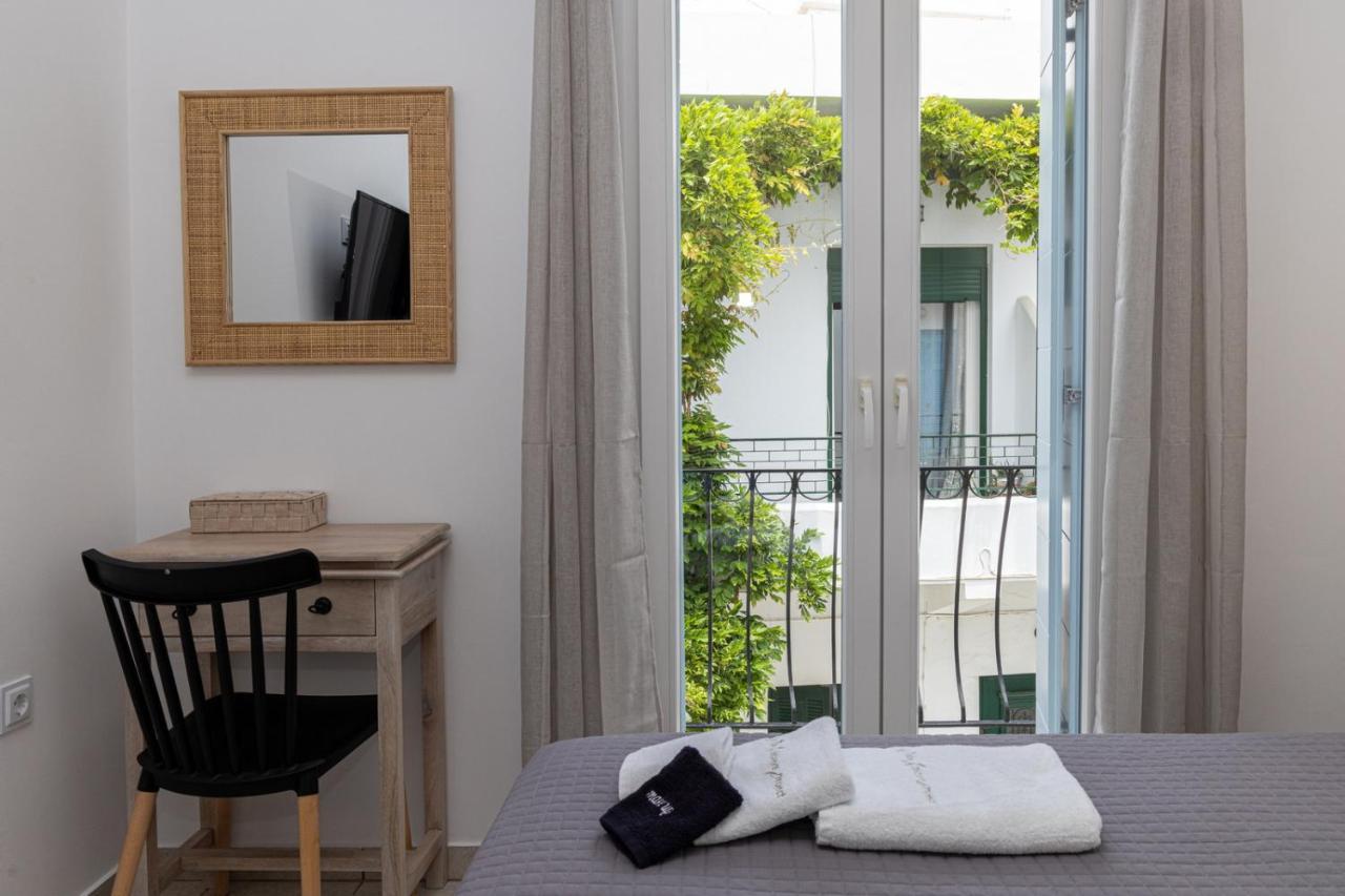 White Holidays Project Downtown Tinos Luaran gambar