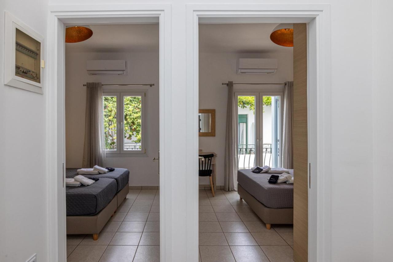 White Holidays Project Downtown Tinos Luaran gambar